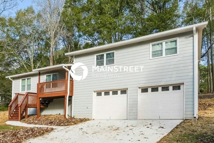 723 Osco Pkwy - Photo 2 of 17