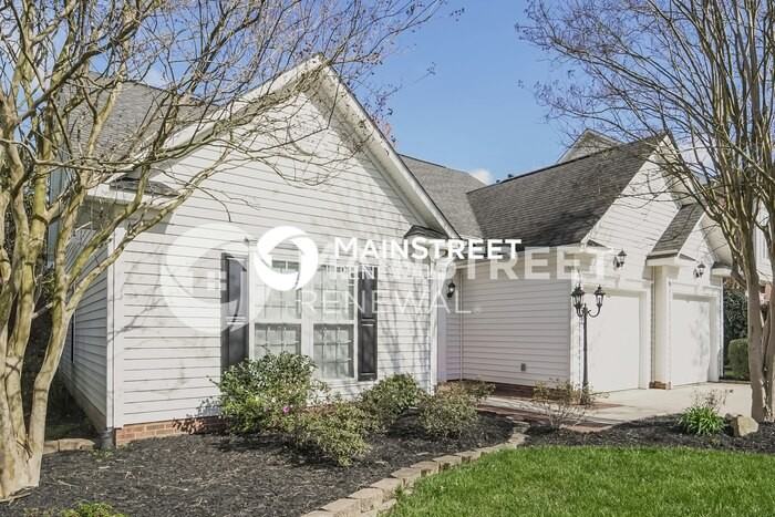 6212 Underwood Ave - Photo 4 of 17