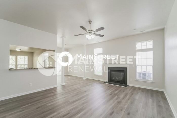 6212 Underwood Ave - Photo 5 of 17