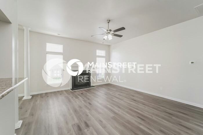 6212 Underwood Ave - Photo 6 of 17