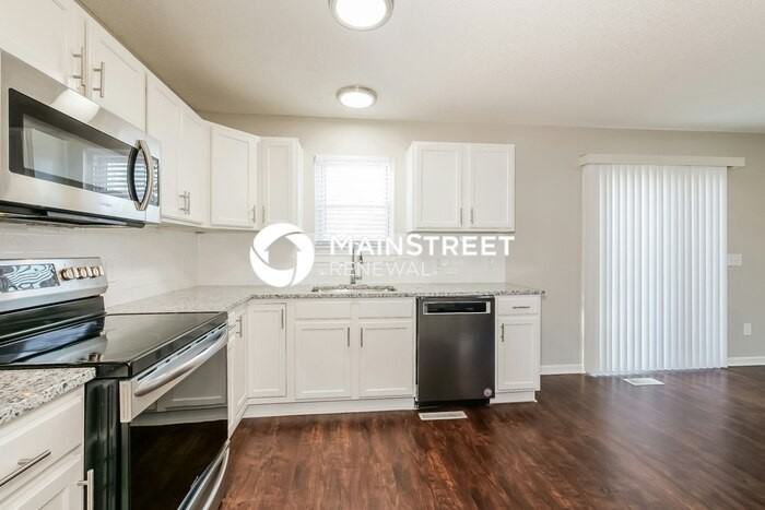 12655 Oakwood Dr - Photo 7 of 17