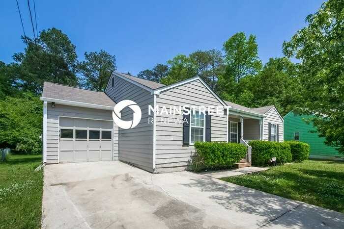 45 Hampton Oaks Dr - Photo 2 of 15