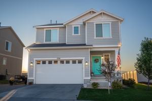 featured image of 1216 S Raintree Ln