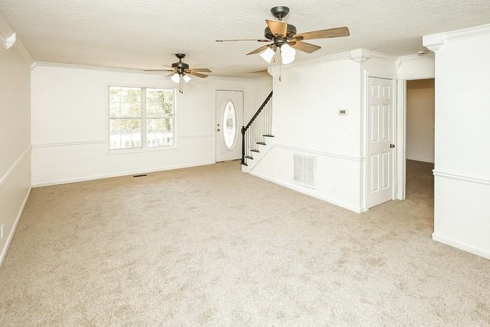 515 Candlewick Ct - Photo 4 of 14