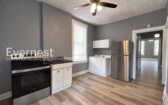 3722A Fairview Ave - Photo 4 of 19