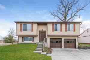 featured image of 9423 Big Ben Cir