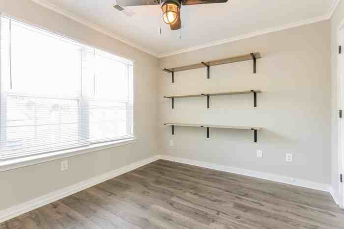 206 Glenlea Ln - Photo 5 of 10
