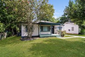 featured image of 6 Wright Cir