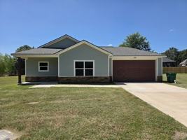 featured image of 210 Gavin Dr