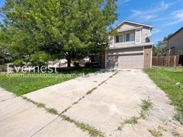 featured image of 4512 Gunbarrel Dr