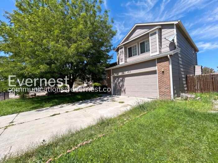 4512 Gunbarrel Dr - Photo 2 of 21