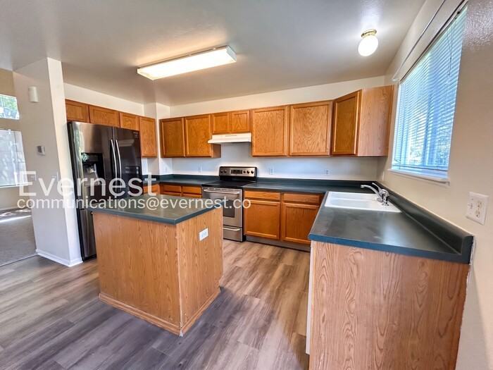 4512 Gunbarrel Dr - Photo 4 of 21