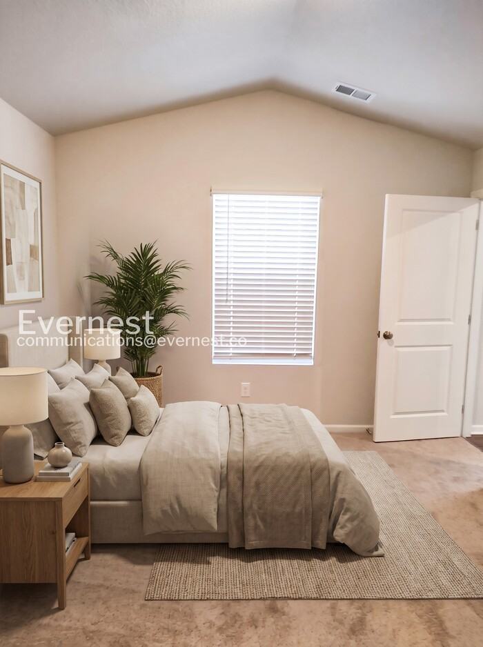 4030 Highland Ave - Photo 3 of 17