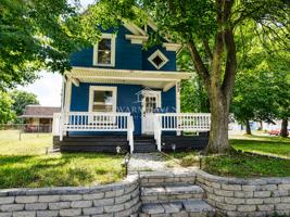 featured image of 402 Hall Ave