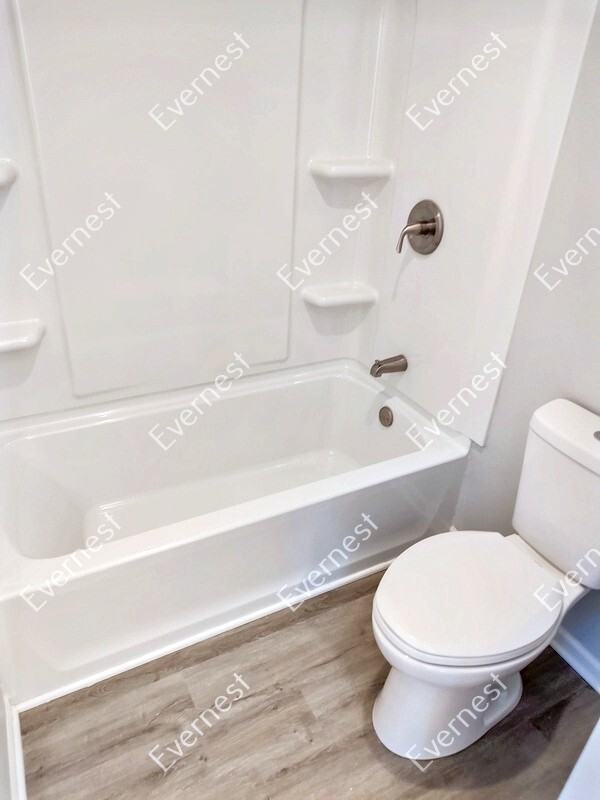 1801 Se 3rd St - Photo 6 of 22
