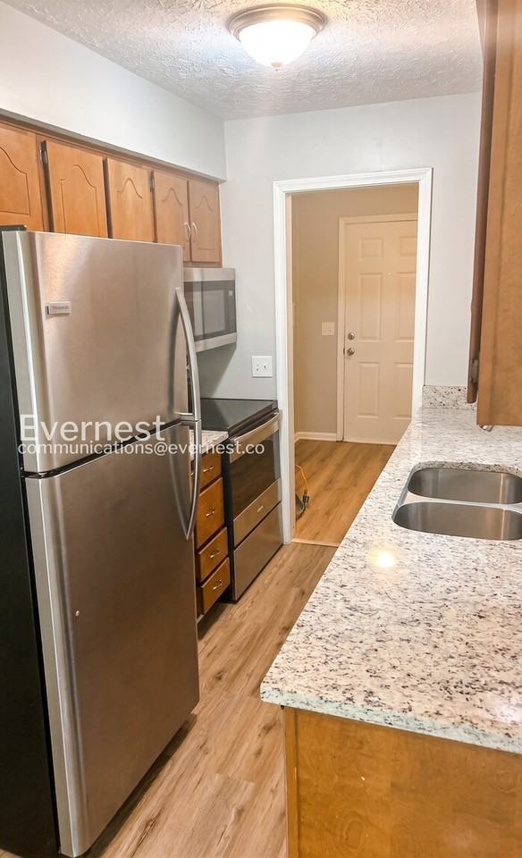 4217 Winterbrook Rd - Photo 3 of 21