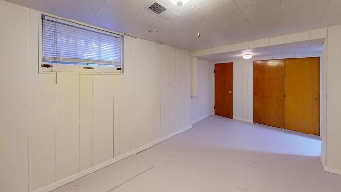 704 N 6th St - Photo 6 of 18