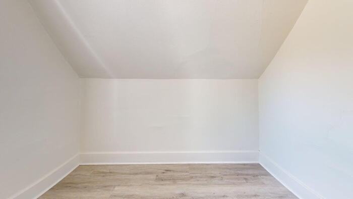704 N 6th St - Photo 7 of 18