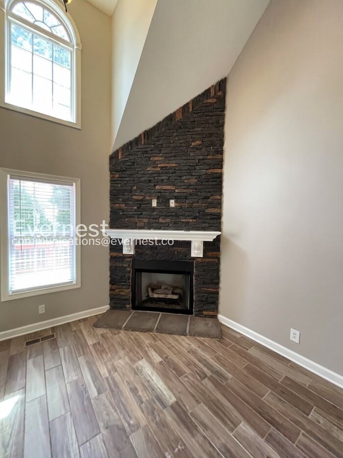 3655 Fox Tail Dr - Photo 7 of 29