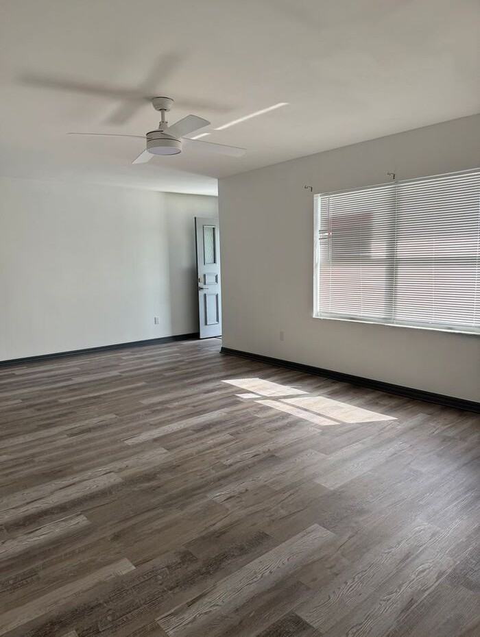 14040 Sw 33rd Court Rd - Photo 7 of 13