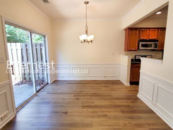 4926 Berkeley Oak Cir - Photo 7 of 24