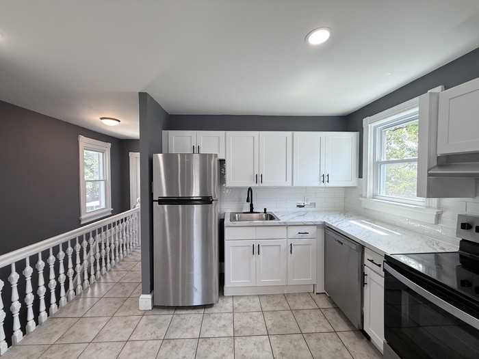 117 N 2nd St #2 - Photo 6 of 34