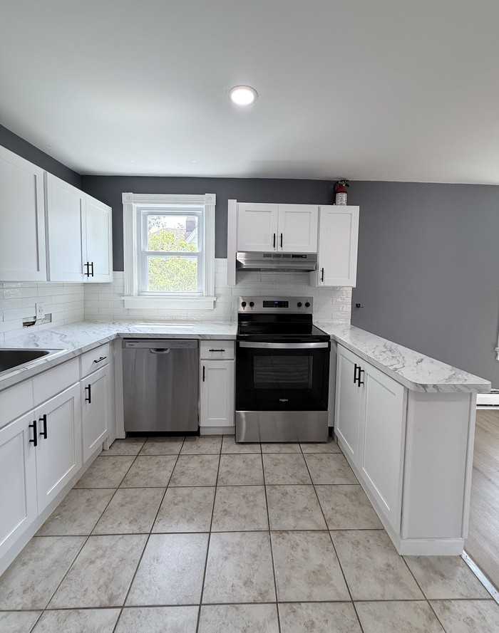 117 N 2nd St #2 - Photo 7 of 34