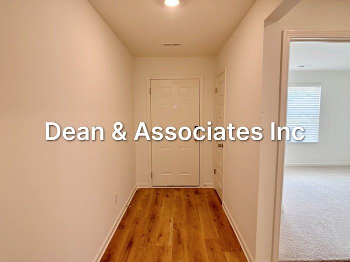 261 Willoughby Rd - Photo 2 of 14
