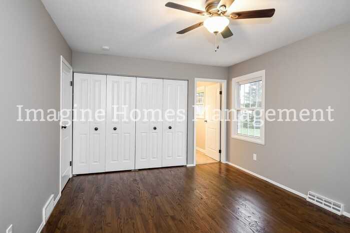 1655 Barlow Rd - Photo 6 of 13