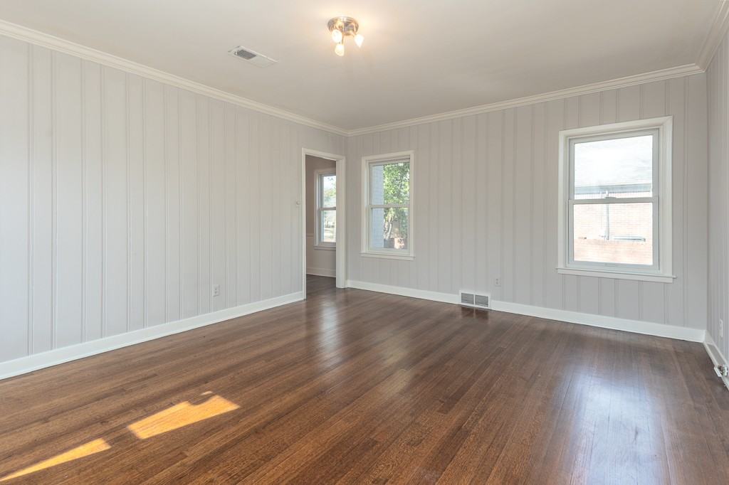 500 Colonial Rd #NA - Photo 6 of 42
