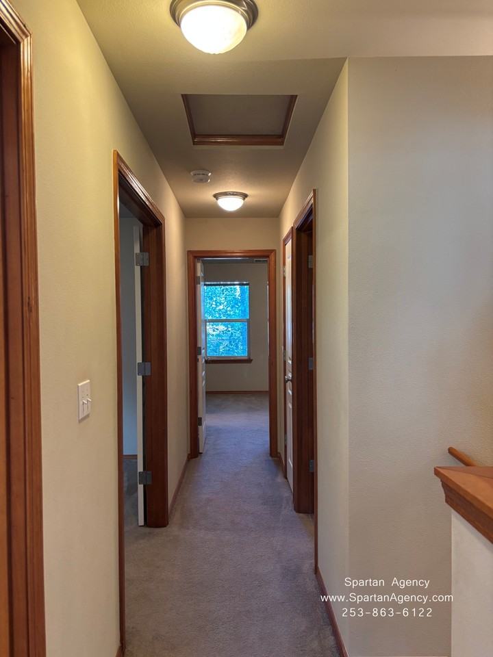 21712 104th Street Ct E #21712 - Photo 5 of 19