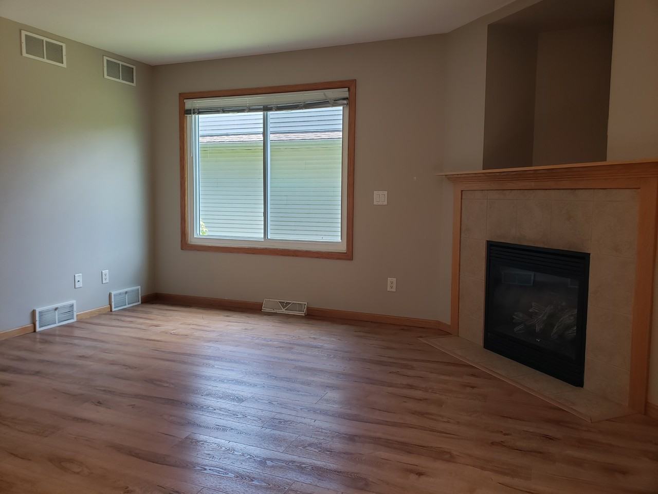 107 Llanos St #107 - Photo 3 of 31