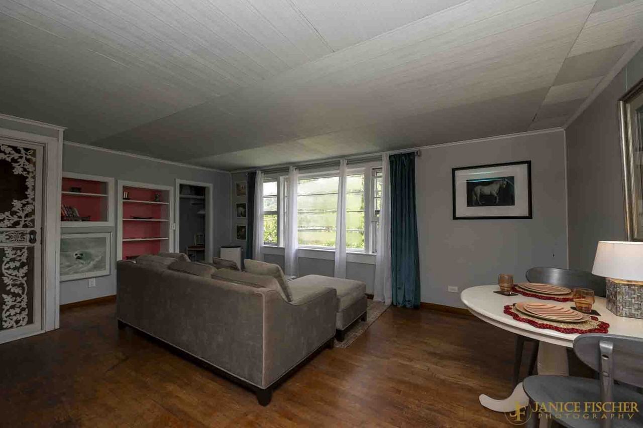 10324 N Main St - Photo 5 of 25