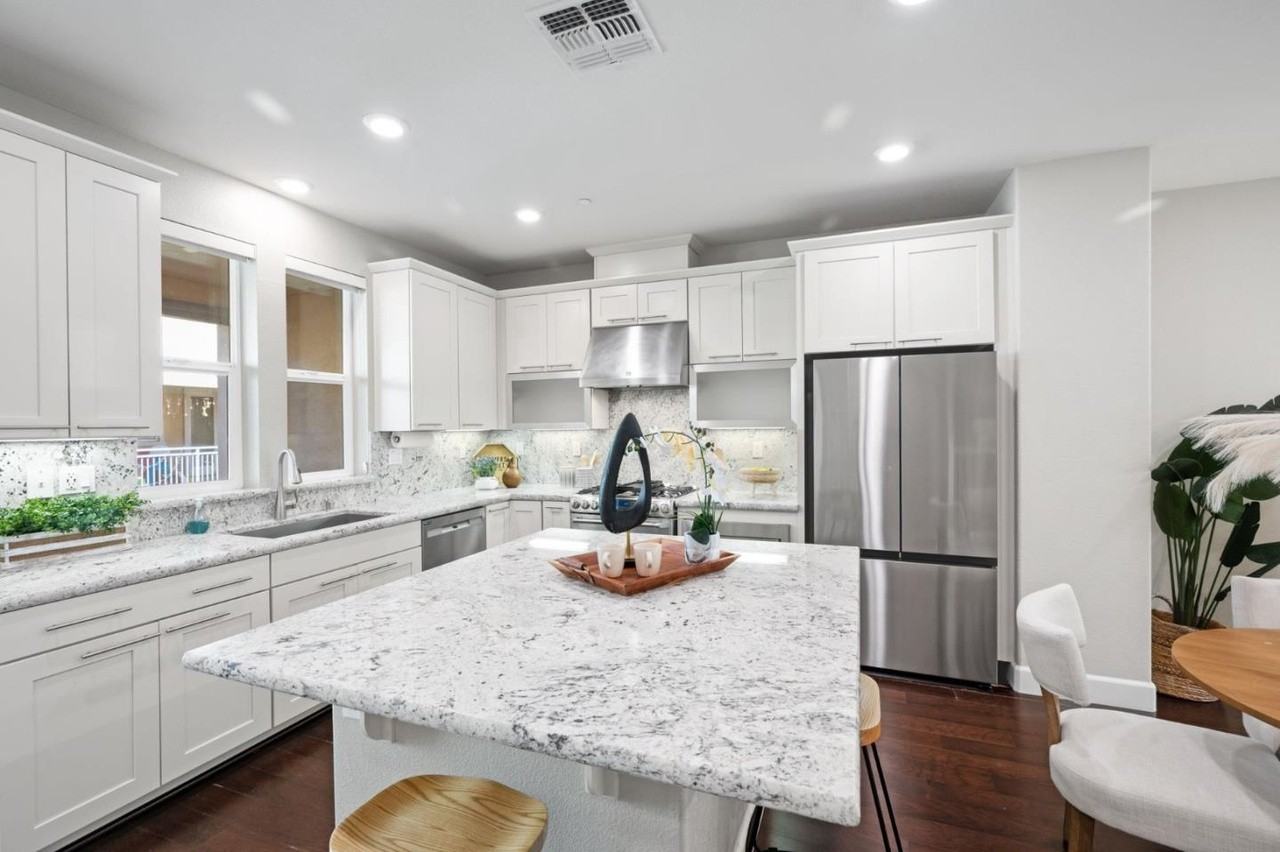 5977 Larkstone Loop #NA - Photo 6 of 50