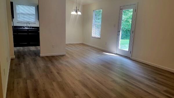 7634 Stonewood Creek Dr #NA - Photo 3 of 10
