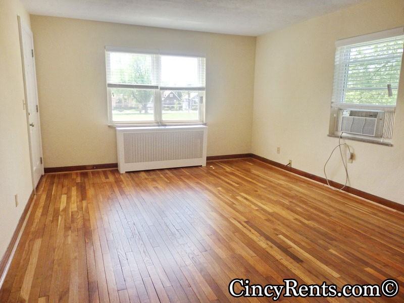 2640 Kenilworth Ave #4 - Photo 5 of 16
