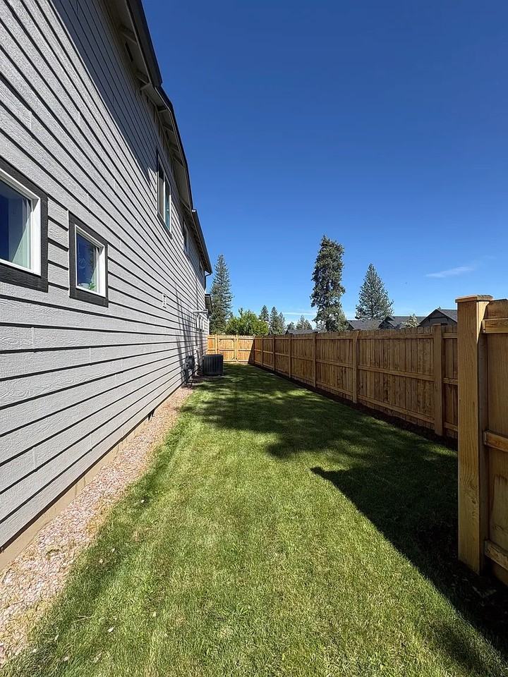 616 N Willitts St #NA - Photo 4 of 22