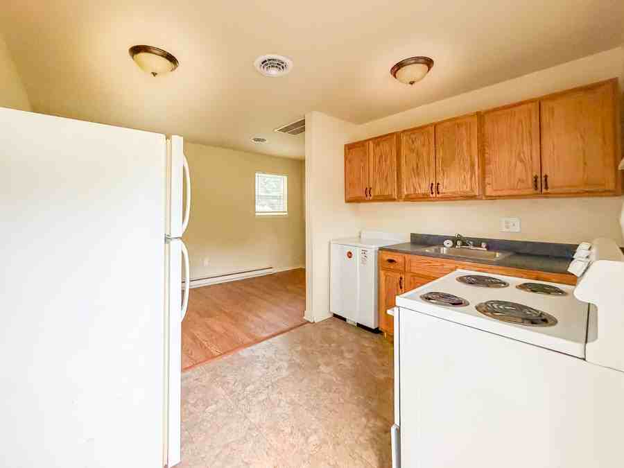 2547 Noel St #2547 - Photo 3 of 14