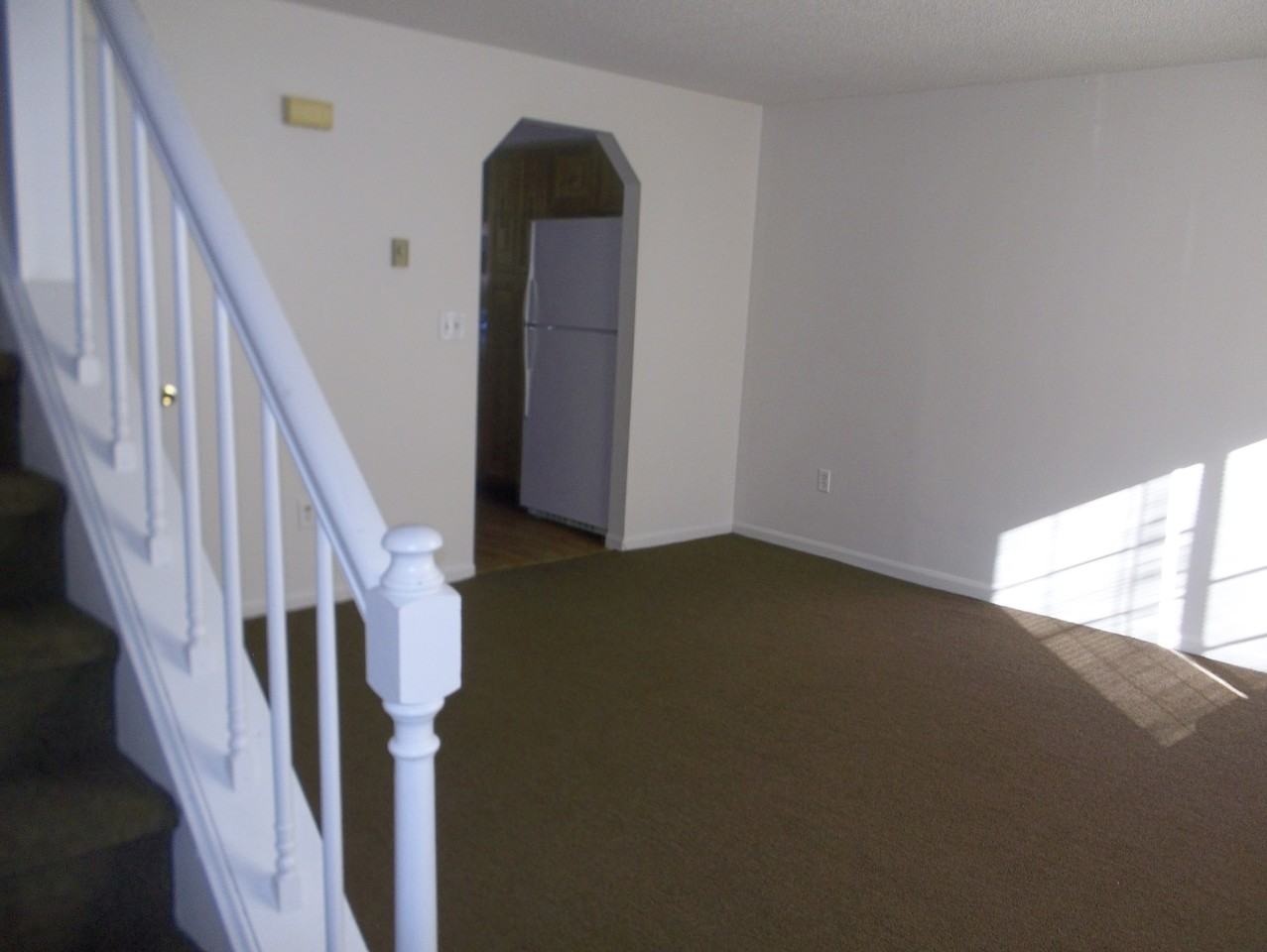 100 Mark Ln #F9 - Photo 3 of 14