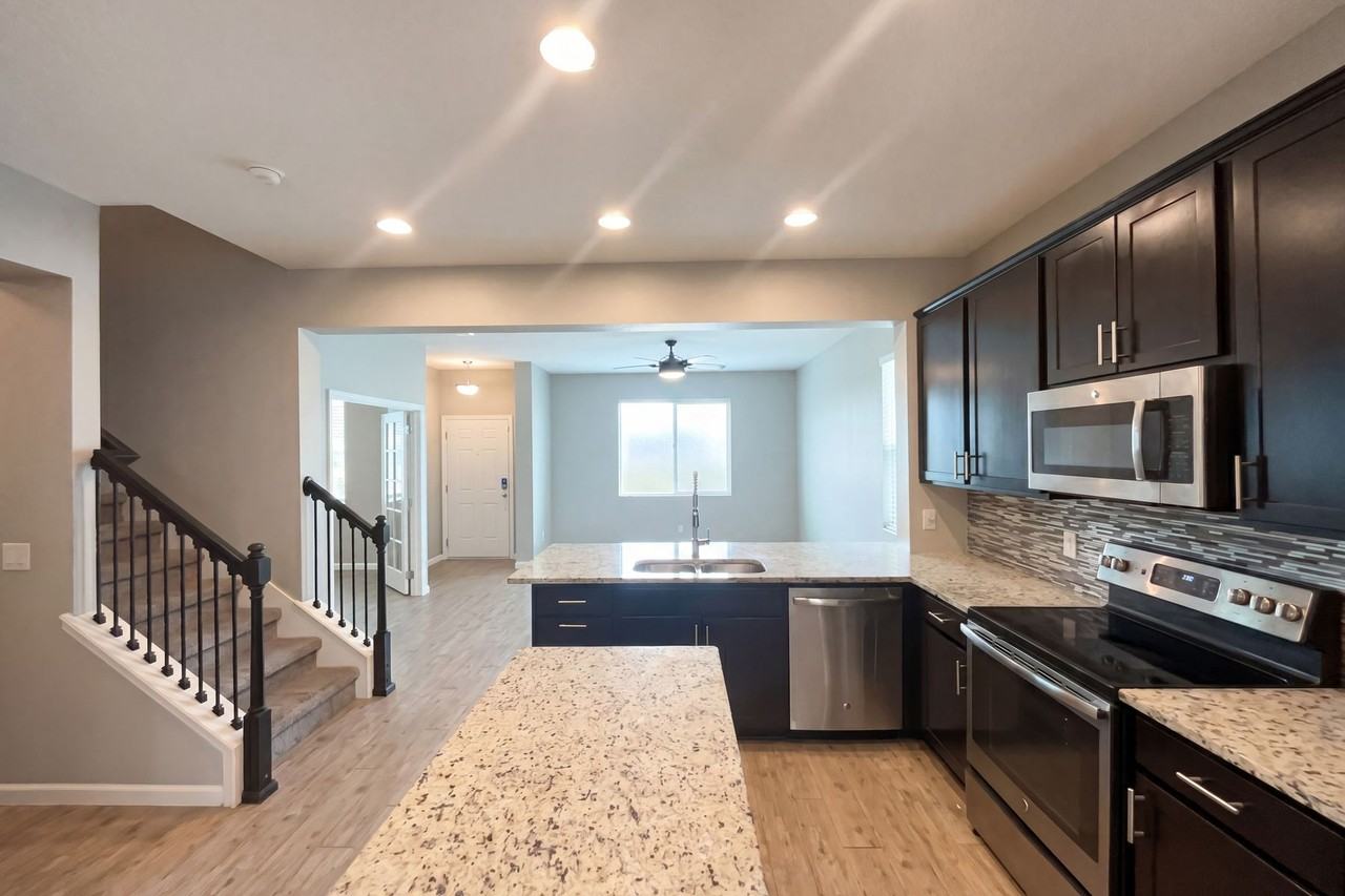 2265 Ficus Aly #NA - Photo 2 of 13
