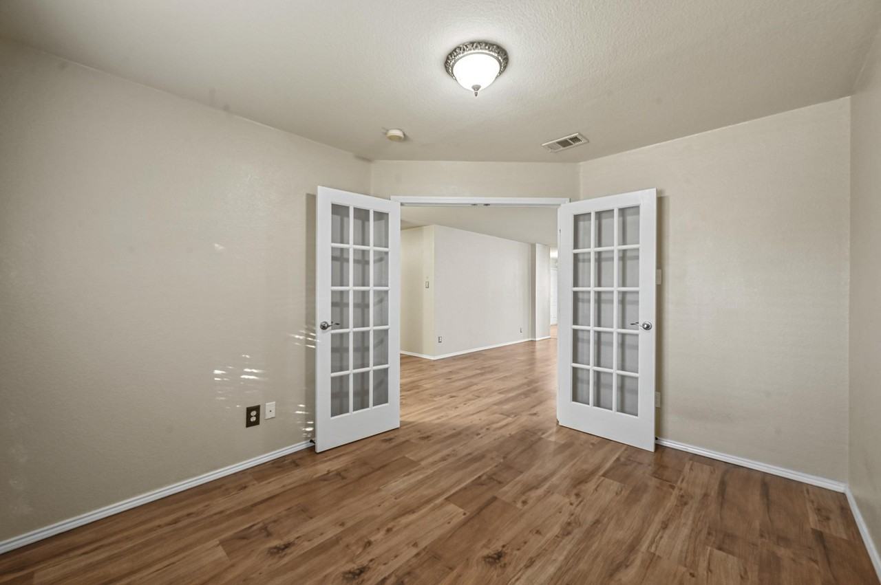 12482 Shepherds Hill Ln #NA - Photo 4 of 19