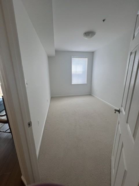 621 N Saint Asaph St #305 - Photo 5 of 14