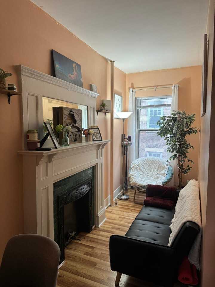 1307 Commonwealth Ave #8 - Photo 3 of 16