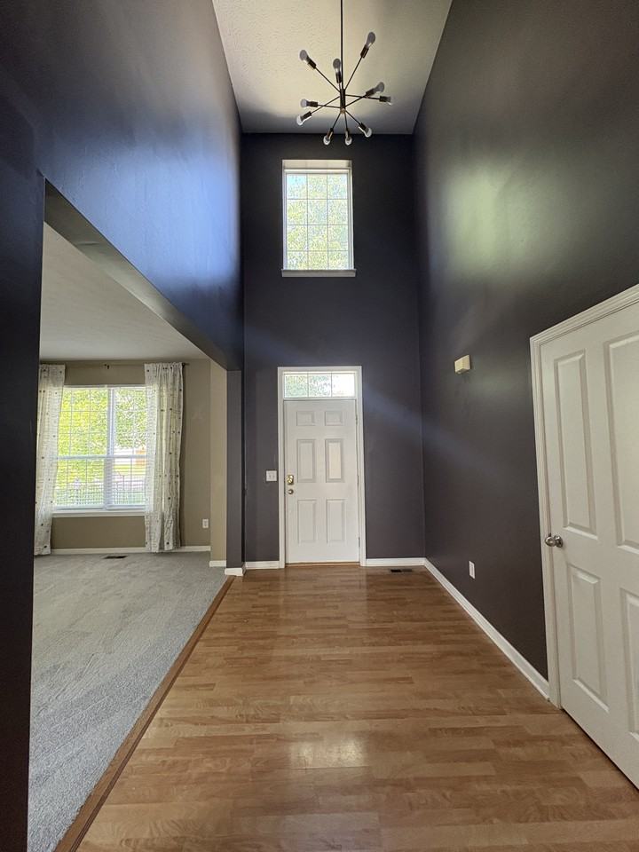 3479 Burlingame Blvd #NA - Photo 2 of 21
