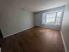 featured image of 204 Cherry St #5