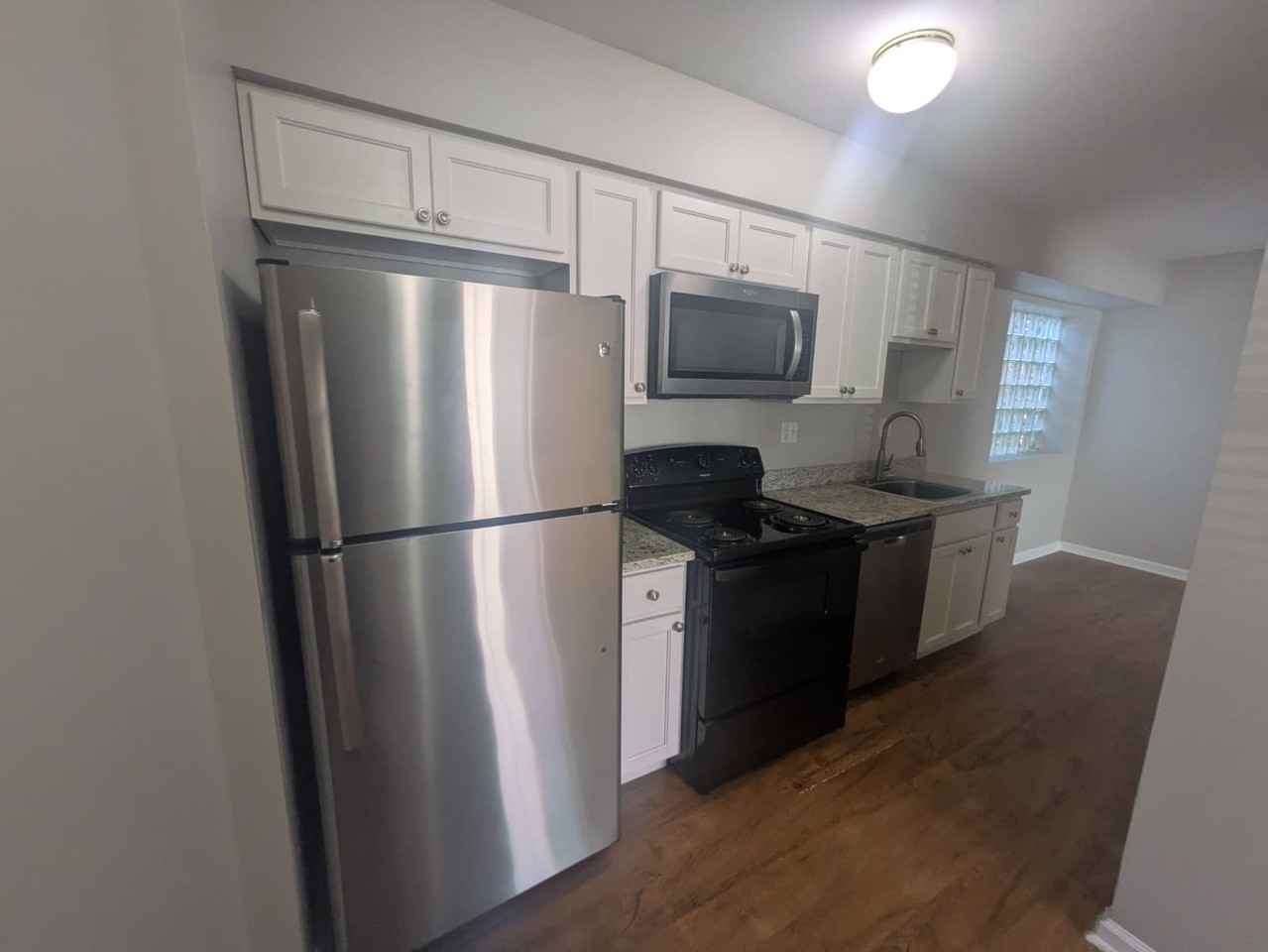 204 Cherry St #5 - Photo 5 of 7
