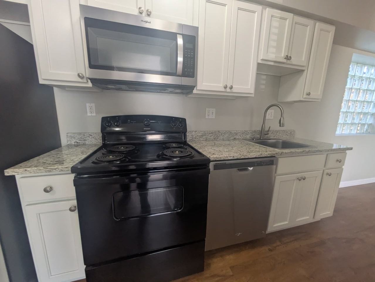 204 Cherry St #5 - Photo 6 of 7