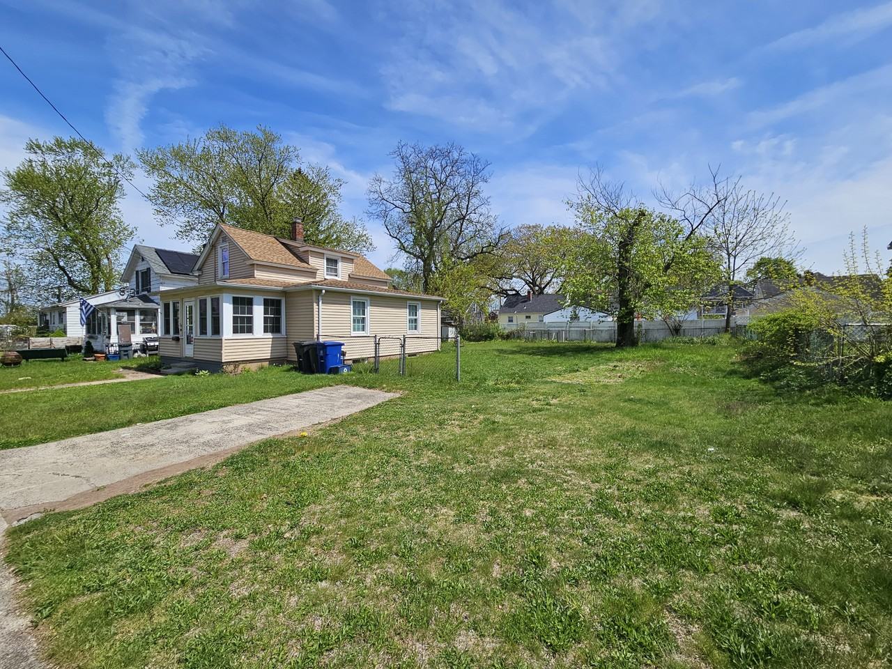 18 Maple St #NA - Photo 2 of 11