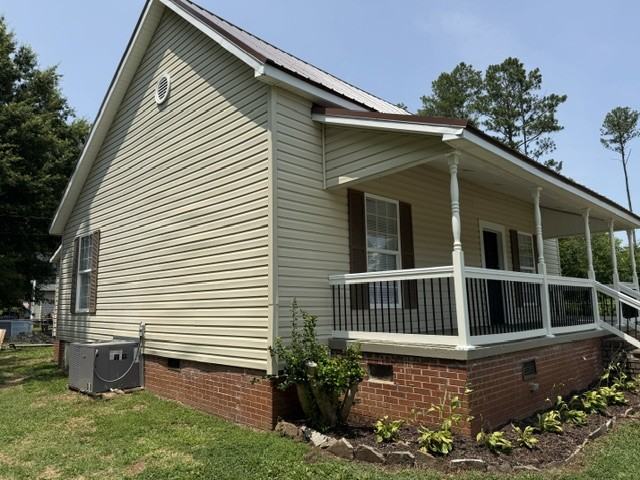 213 Magnolia St #NA - Photo 3 of 22