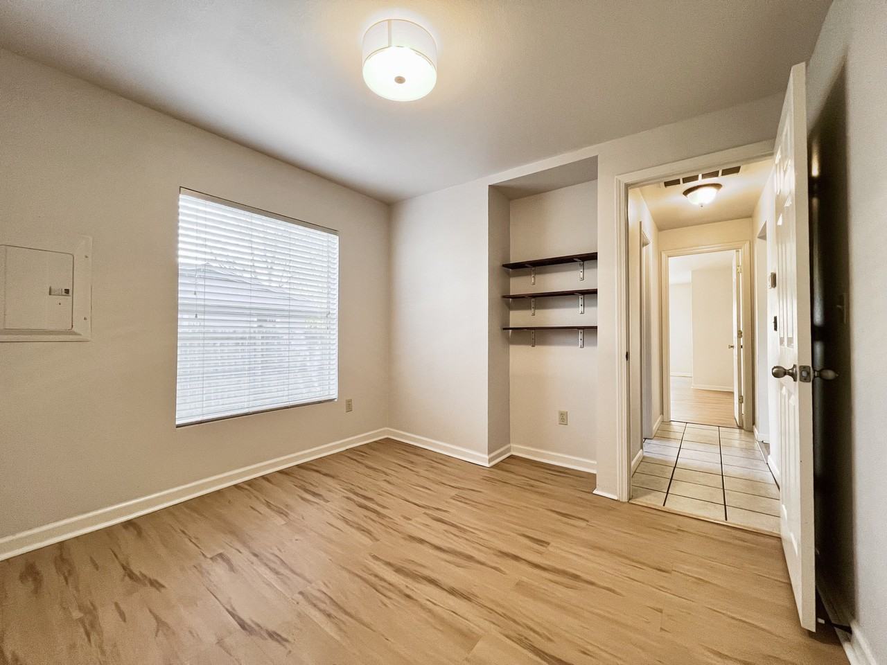 1233 S Washington Ave #NA - Photo 7 of 21